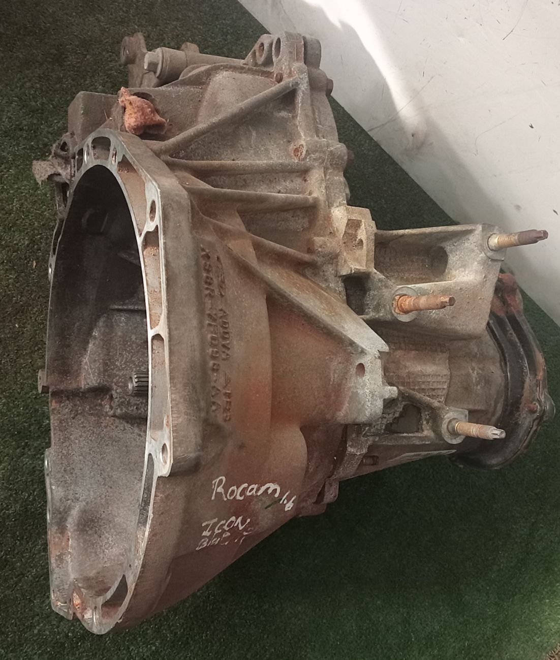 Transmission / Gearbox Ford Ikon 1.6 Sedan 2004 to 2016